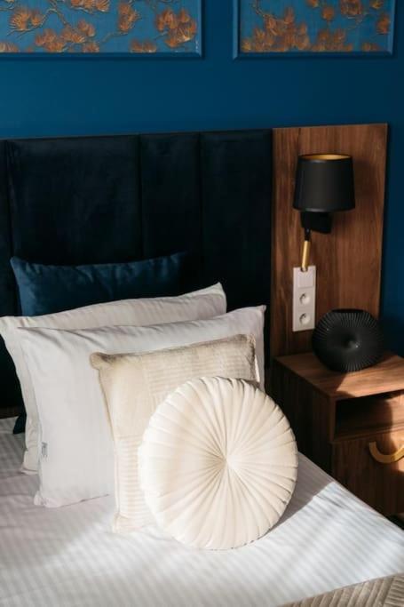 Apartment Deluxe Two-bedroom With Old Town View Krakau